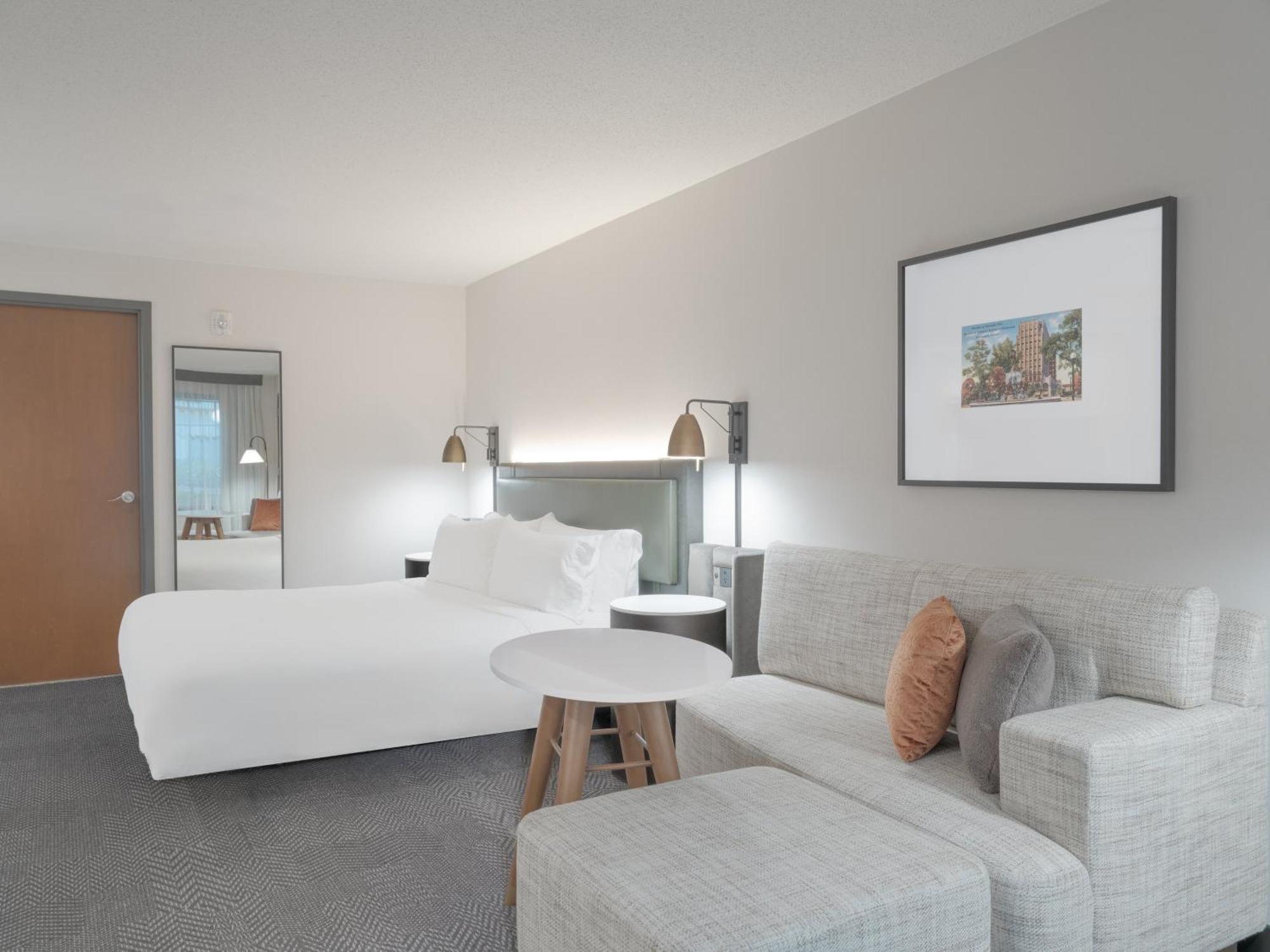 Crowne Plaza Indianapolis-dwtn-union Stn By Ihg